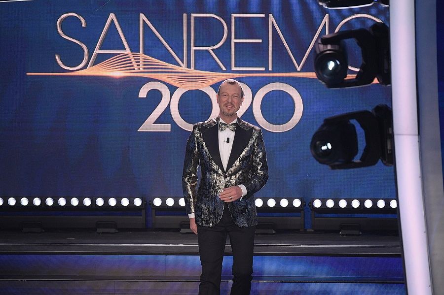 Sanremo Giovani 2021, ecco il regolamento: si abbassa l'età massima dei partecipanti