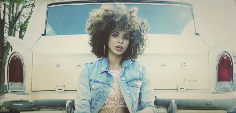 KANDACE SPRINGS