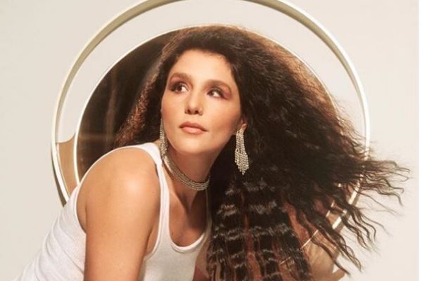 "Sportilgt" è il nuovo singolo della cantante inglese Jessie Ware. In arrivo anche il quarto disco