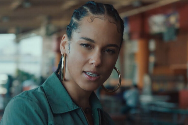 Alicia Keys: il nuovo singolo è underdoh