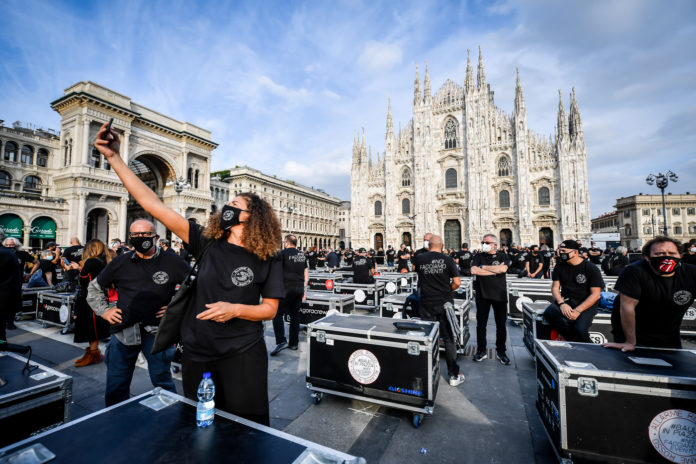 Manifestazione lavoratori dello spettacolo Bauli in Piazza bauli