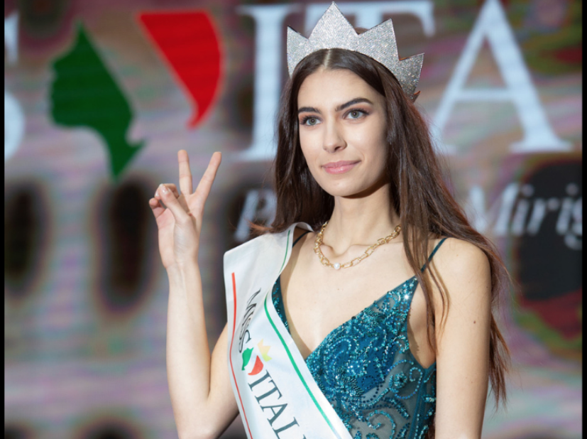 Miss Italia 2020, trionfa la romana Martina Sambucini
