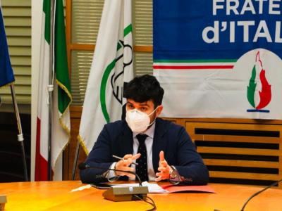 Marche, Fratelli d’Italia presente una proposta di legge sulla famiglia. Ciccioli: “Sostegno alle famiglie, ma solo quelle naturali”