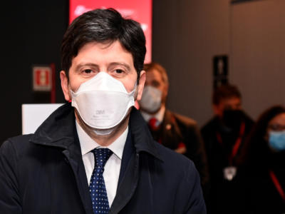 I nuovi colori delle Regioni: Speranza firma l’ordinanza. Da lunedì 15 marzo ecco chi sarà arancione e chi rosso