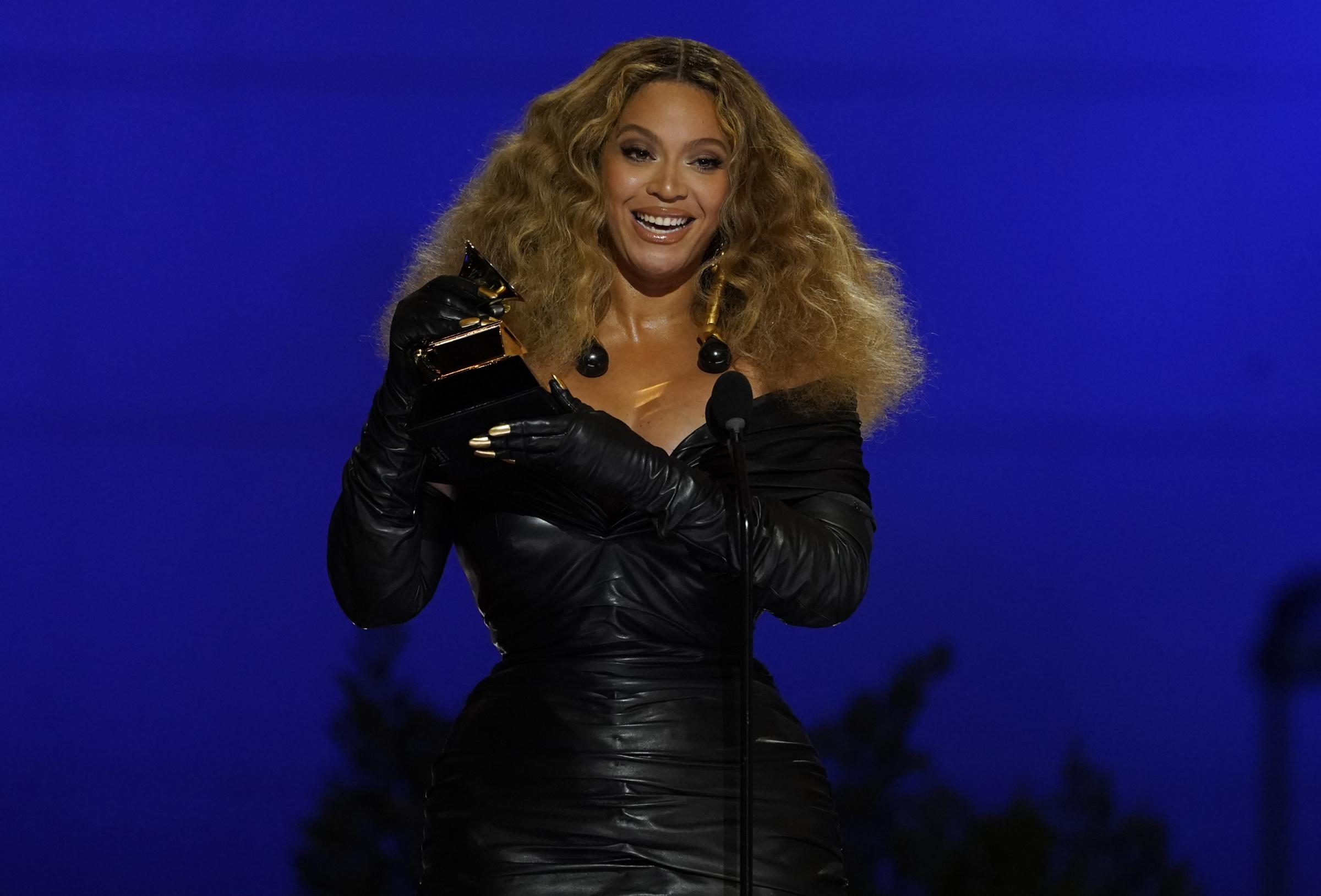 Grammy Awards 2023: Beyoncé regina, Maneskin a bocca asciutta