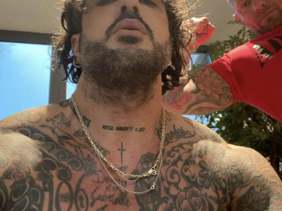 Fabrizio Corona ha sospeso lo sciopero della fame. L’Avvocato Chiesa: “Gli ho detto che dobbiamo combattere la giustizia insieme e lui mi ha dato ascolto”