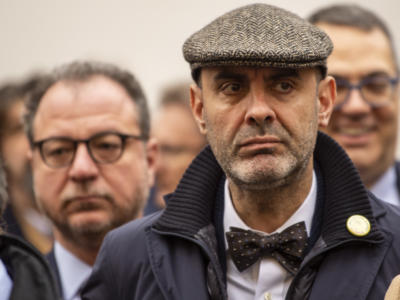 Avviata la campagna di “depillonizzazione” per non far circolare i post omofobi di Simone Pillon sui social