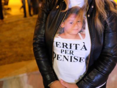 “Denise Pipitone è viva ed è mamma, ma non sa di essere lei la bimba scomparsa. La Procura ha tutti i documenti”, lo conferma Maria Angioni a Storie Italiane dichiarando di avere trovato anche la figlia. Shock in studio per Eleonora Daniele e gli ospiti VIDEO