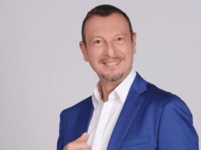 Amadeus debutta all’arena di Verona con lo show-evento “ARENA ’60 ’70 ’80”: Tutte le Info