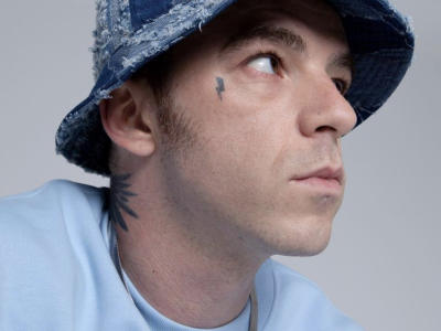 Salmo a Fedez: “Mi stai sul ca..o e sei solo un politico”. Dura la risposta al rapper milanese dopo gli attacchi subiti a causa del concerto organizzato ad Olbia
