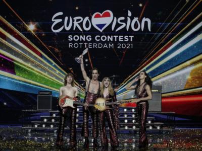 Eurovision 2022, è definitivo: sarà Torino ad ospitare dal 10 al 14 Maggio la prossima edizione della manifestazione canora. “We say ciao to Torino” è lo slogan apparso sull’account Youtube. Chi presenterà? VIDEO