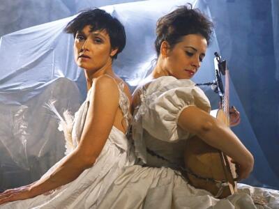 Petra Magoni e Ilaria Fantin, il duo jazz al femminile insieme per 11 cover. Fuori l’album “All of us”: Scialpi e Domenico Modugno tra gli artisti reinterpretati