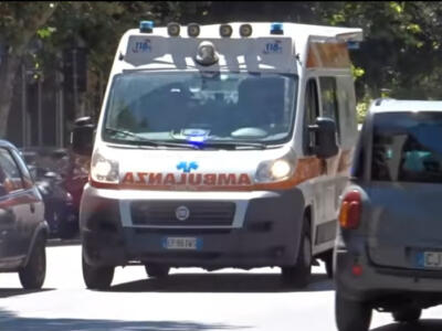 Rom investita e lasciata morire a bordo strada