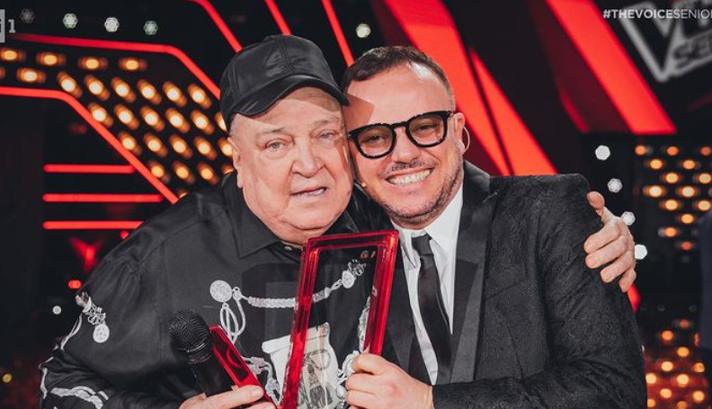 Annibale Giannarelli, la voce di “Trinity” vince The Voice Senior 2. Gigi D’Alessio batte Loredana Bertè con il suo team bomba