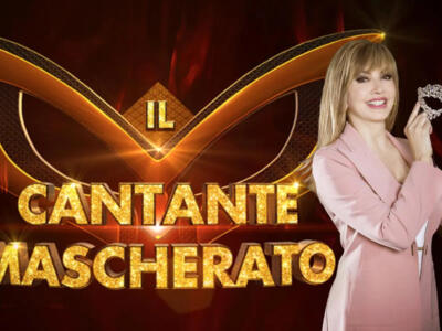 LIVE “Il Cantante Mascherato” 2022, puntata dell’11 febbraio. Al via la terza edizione dello show condotto da Milly Carlucci. Smascherata la Gallina, era Fiordaliso!