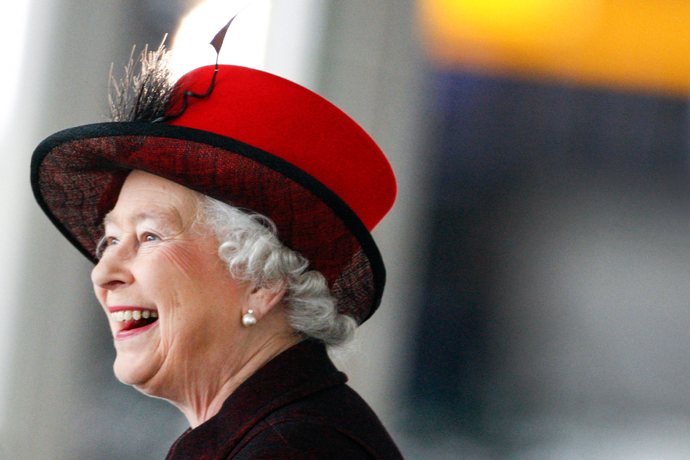 Morta la Regina Elisabetta II. Sua Maestà ha lasciato Regno e famigliari all'età di 96 anni. Carlo nuovo Re