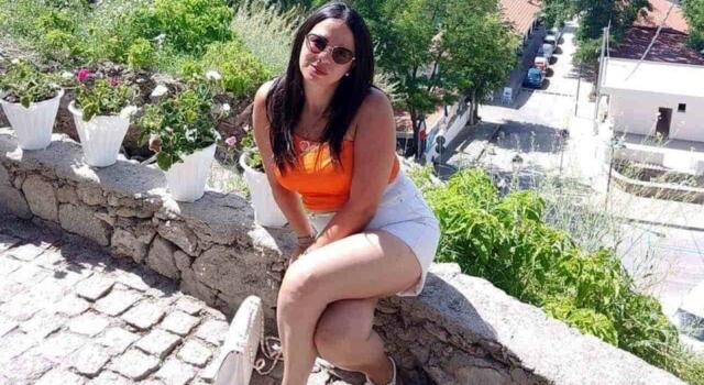L’agghiacciante verità: Valentina uccisa a coltellate dal figlio 15enne. L’orrenda fine della mamma catanese 32enne, straziata per mano del figlio