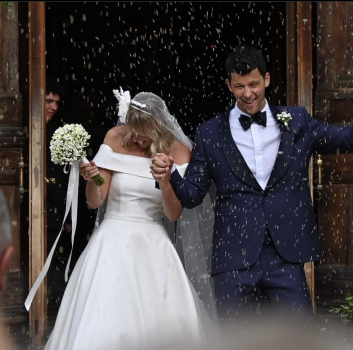 Federica Pellegrini e Matteo Giunta hanno detto "Sì". La nuotatrice ed il suo allenatore si sono sposati a Venezia (VIDEO)