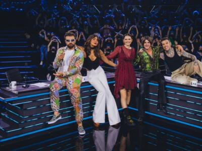 A X Factor si entra nel vivo, da questa sera i bootcamp: chi si prenderà le sedie?
