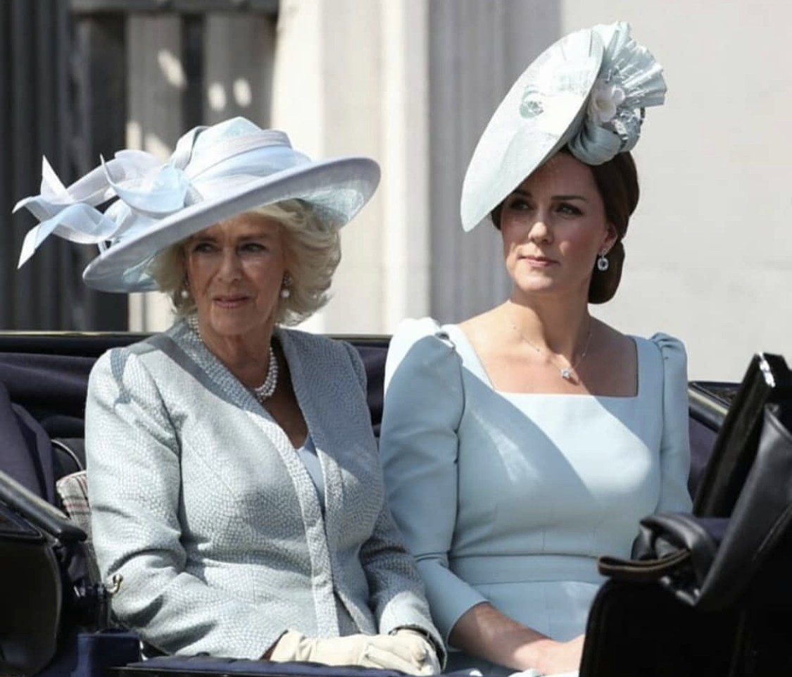 Camilla Parker Bowles e Kate Middleton non si sopportano più: è guerra tra suocera e nuora!