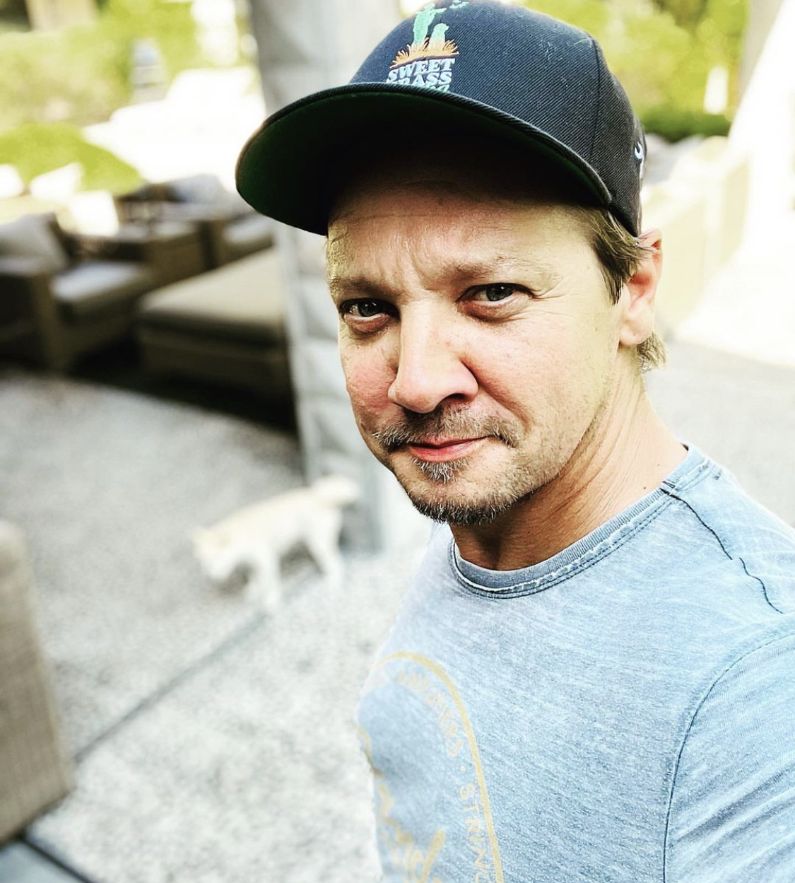 Jeremy Renner torna sul set dopo un anno dall’incidente