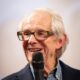 Il regista britannico Ken Loach ha ufficialmente annunciato il ritiro dalla regia.