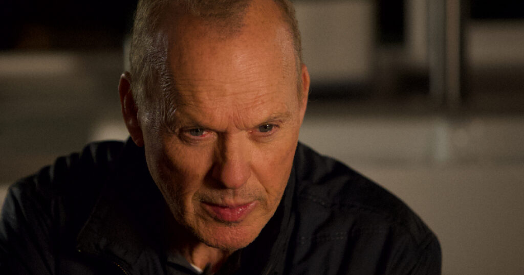 Michael Keaton in La memoria dell'assassino