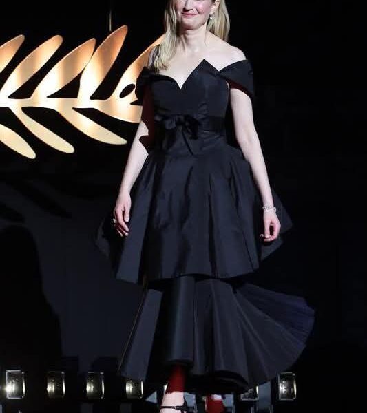 Alba Rohrwacher al Festival di Cannes 2025 (Crediti: Di-Lei)