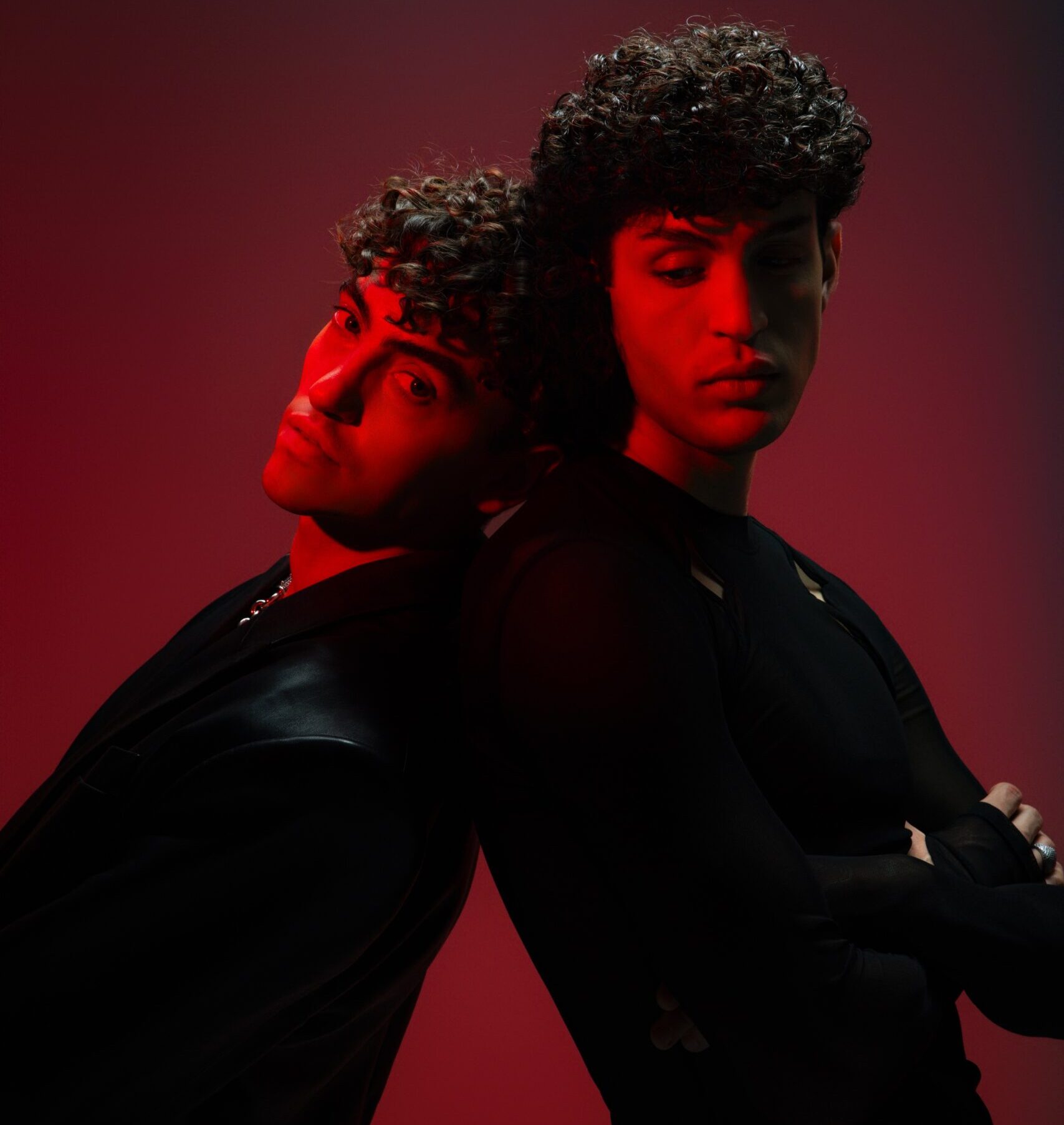 Arriva 'POPOLARE', il Feat tra Michele Bravi e Mida