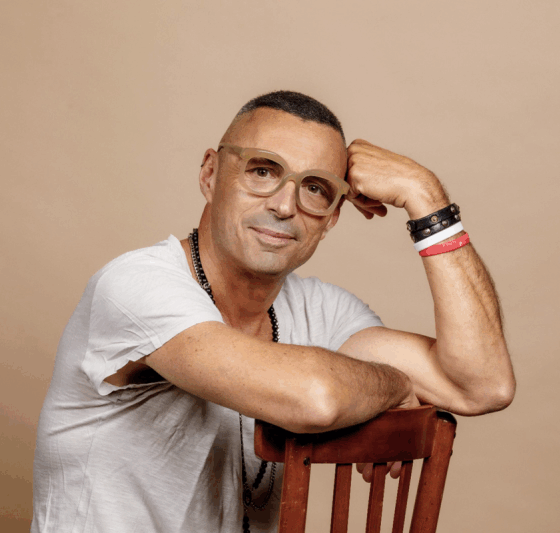Alex Britti: “Lucio Corsi? Un cantautore molto Instagram. Sanremo, un circuito chiuso”