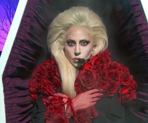 Lady Gaga guest star nella seconda parte della seconda stagione di Wednesday