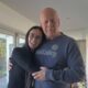 Bruce Willis è oramai incapace di parlare, leggere e camminare