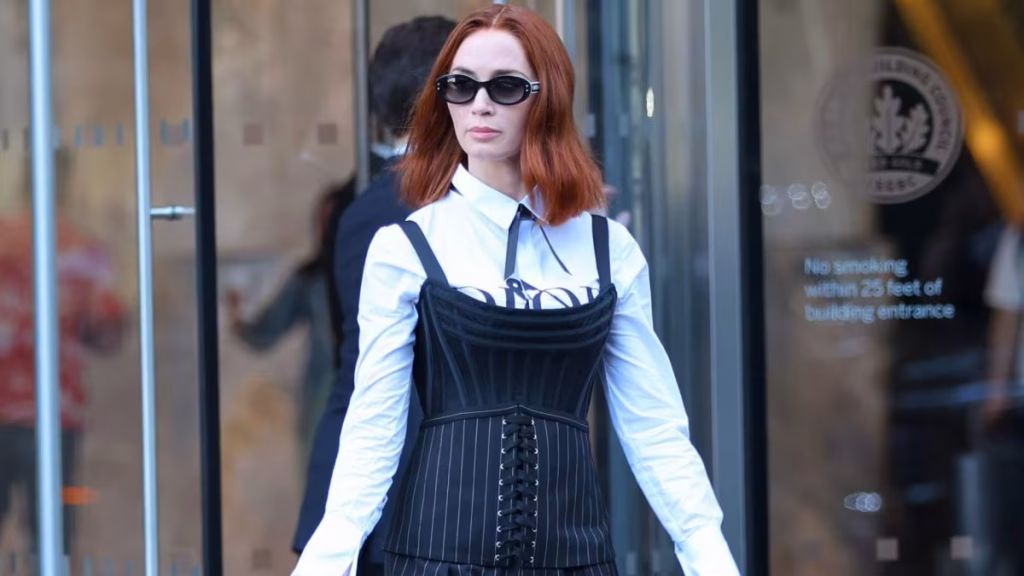Emily Blunt ne Il Diavolo veste Prada 2 (©Instagram The Fashion Lover.net)