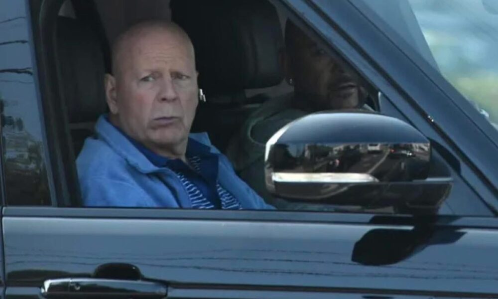 Bruce Willis trasferito in una nuova casa lontano dalla famiglia