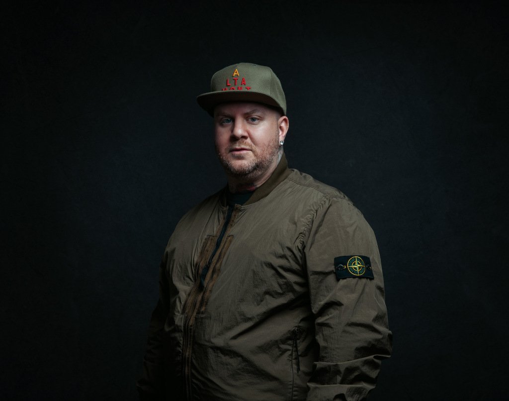 Jake La Furia dice addio al Rap: "A 50 Anni sarei una macchietta"