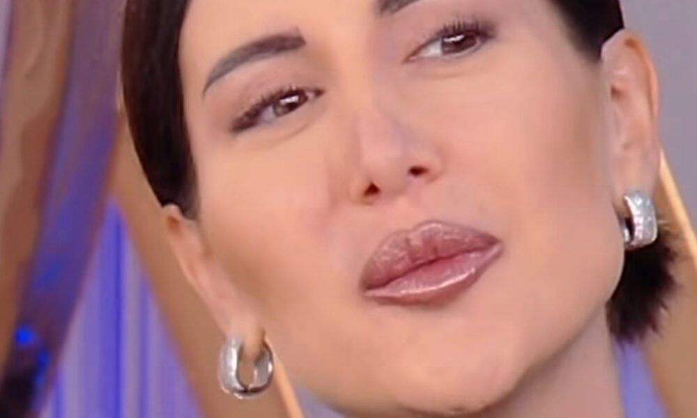 Jessica Morlacchi a La Volta Buona: "Molti artisti perc**avano il Festival di Sanremo, ora tutti lo inseguono" (VIDEO)