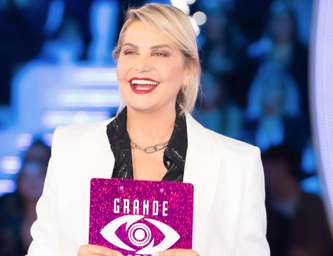 Grande Fratello: Simona Ventura nel mirino per l'annuncio sulla pace a Gaza