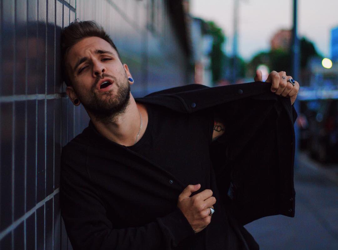 Alessio Bernabei shock: "I Dear Jack mi stavano tutti sul ca**o" (VIDEO)