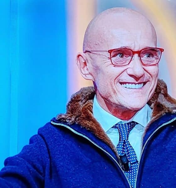 Alfonso Signorini rompe il silenzio al Corriere della Sera: "È tutto in mano ai miei legali"