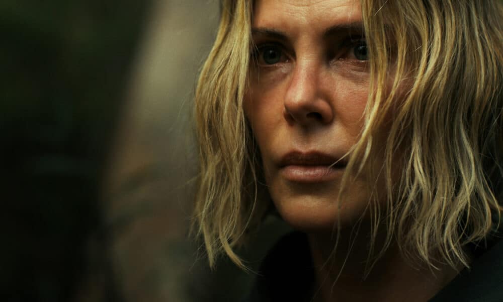 Crediti @Charlize Theron - Apex Trailer Netflix