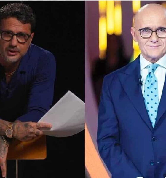 Fabrizio Corona pubblica chat compromettenti di Alfonso Signorini. E' caos per il GFVIP