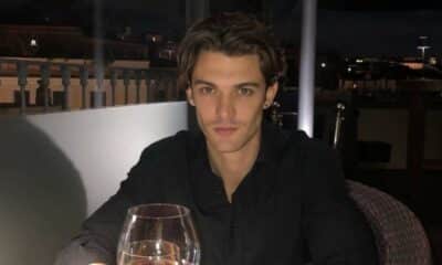 Grande Fratello, DIRETTA di Lunedì 1 Dicembre e Talklandia con Samantha Discolpa. Jonas è il secondo finalista. Mattia (in stampelle) eliminato