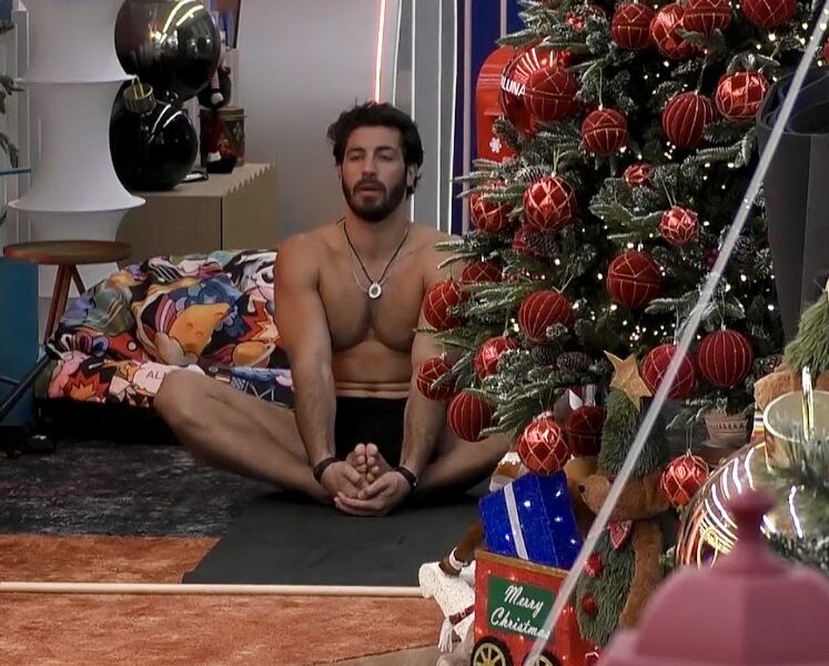 Grande Fratello, DIRETTA della (seconda) SEMIFINALE di Lunedì 15 Dicembre e Talklandia con Grazia Sambruna