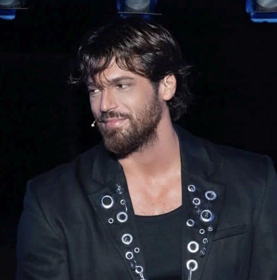 Can Yaman arrestato a Istanbul: l'attore fermato in un blitz antidroga