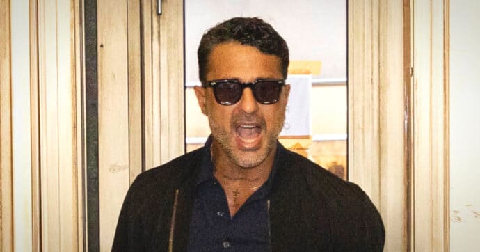 Mediaset fa rimuovere la puntata EP 21 di "Falsissimo". La replica di Fabrizio Corona: "E ora..."