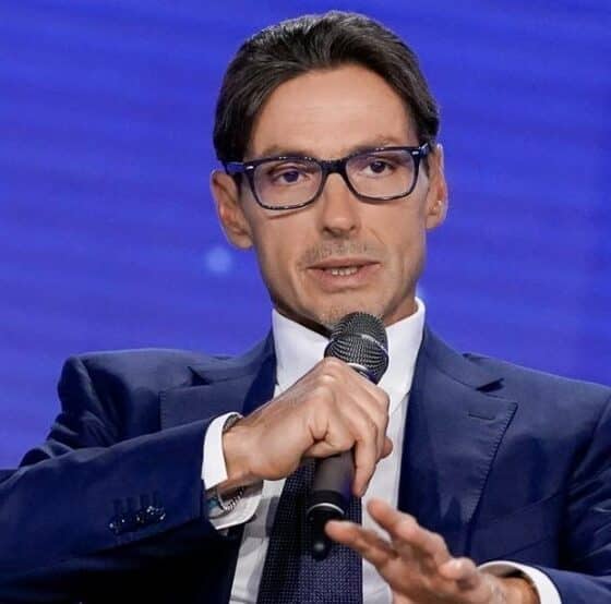 FALSISSIMO FALSISSIMO: la nota durissima di Mediaset contro le dichiarazioni di Fabrizio Corona