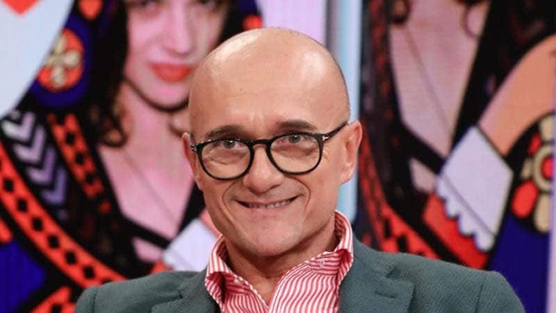 Alfonso Signorini lascia «Chi»: "Inizio una nuova vita"