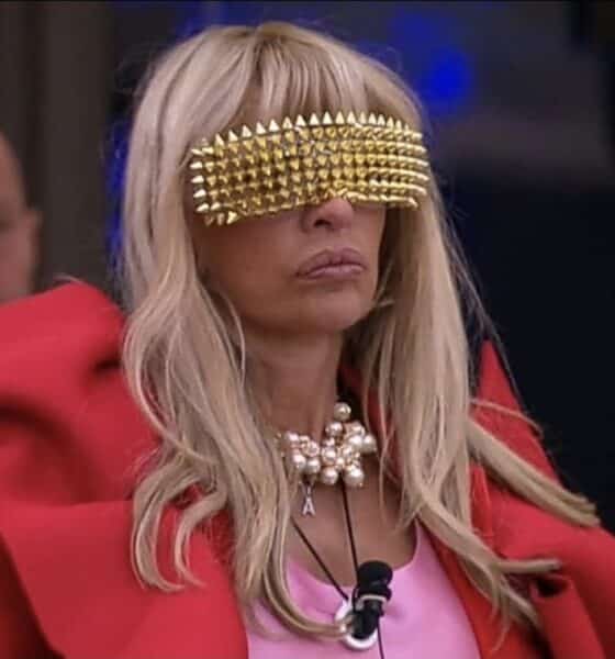 Grande Fratello Vip, DIRETTA di venerdì 24 aprile