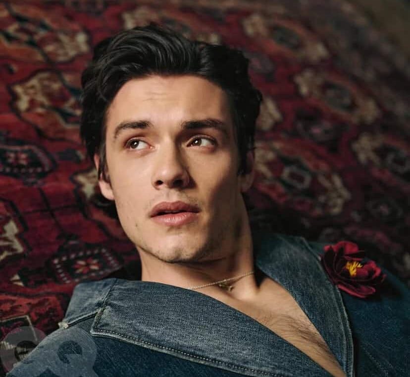 Louis Partridge sarà il prossimo James Bond?