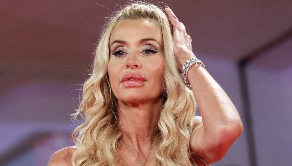 Grande Fratello Vip, anticipazioni e DIRETTA di venerdì 24 aprile